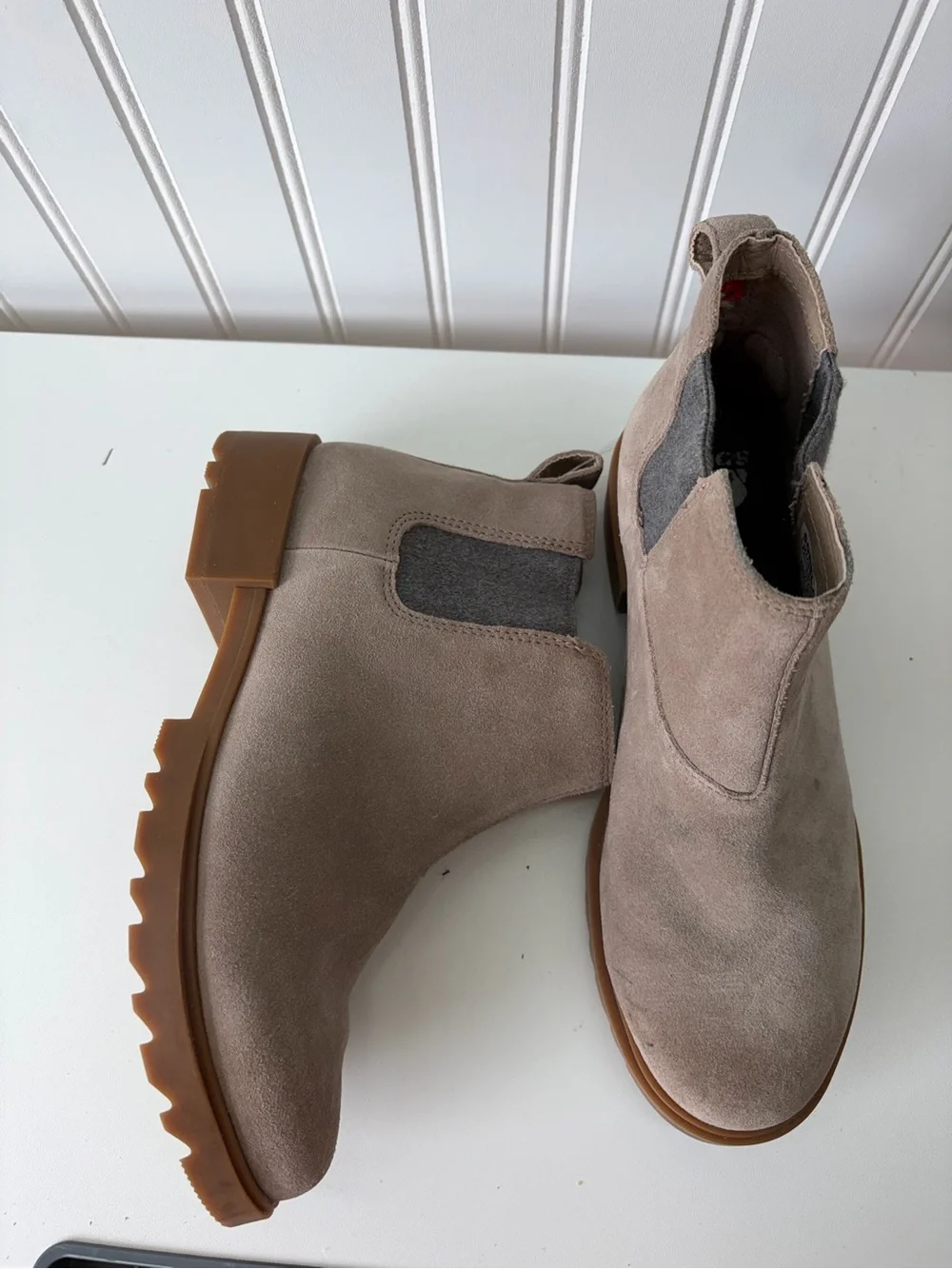 Sorel Taupe Suede Women's waterproof Boot